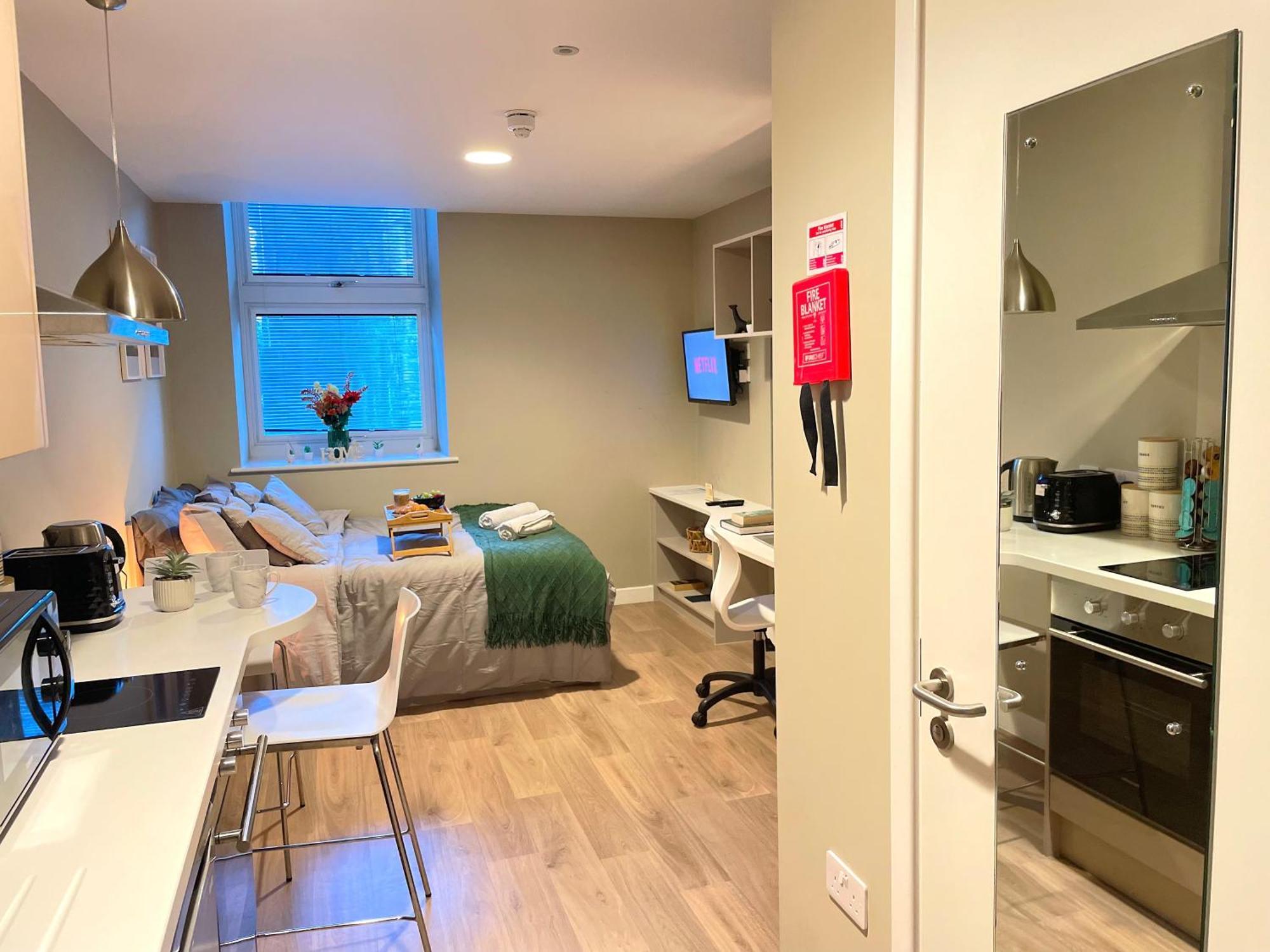 Hnfc Stays - Corporate Central Studios + Parking Newcastle-upon-Tyne Exteriör bild