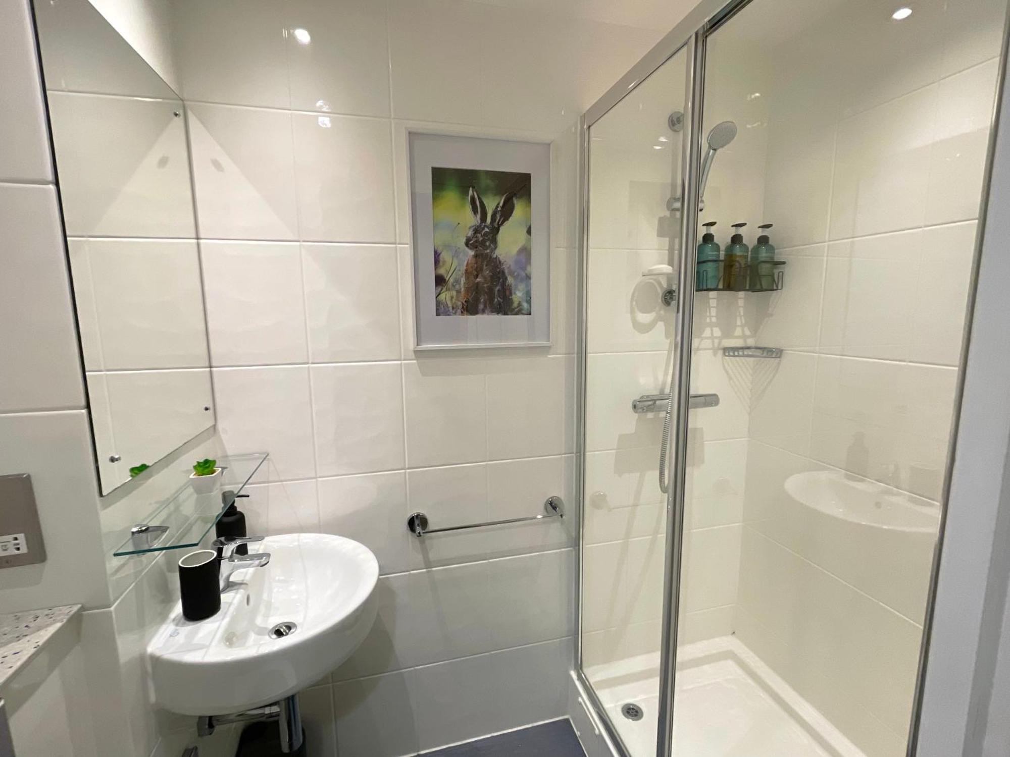 Hnfc Stays - Corporate Central Studios + Parking Newcastle-upon-Tyne Exteriör bild